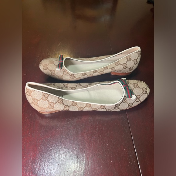 GUCCI SHOES 100% AUTHENTIC GUCCI MONOGRAM GG CANVAS BALLET FLATS - Picture 7 of 7
